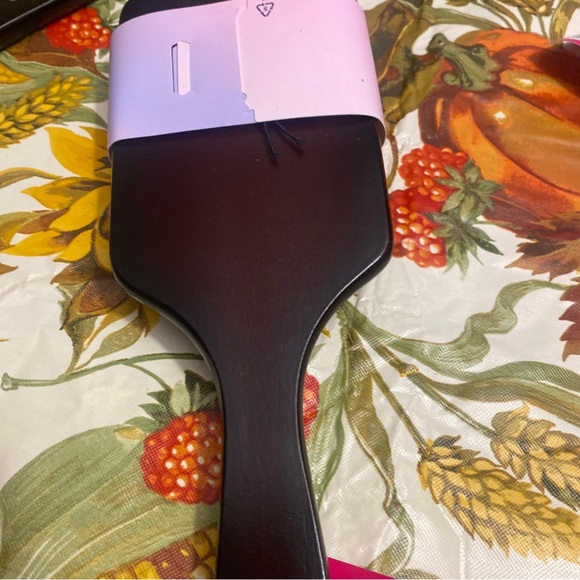 CVS Boar Bristle Brush Smooth & Shine NEW-10” L/Bristle Is 5” - Picture 4 of 6